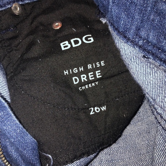 BDG Urban Outfitters Size 26W High Rise Dree Cheeky Denim Shorts - Picture 4 of 6